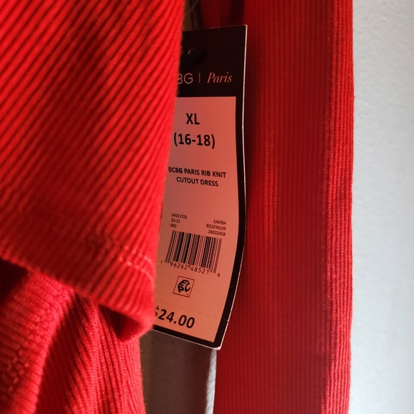 Junior dress - Picture 3 of 3